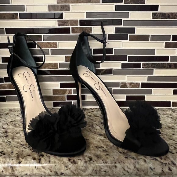 Jessica Simpson Shoes - 💫Jessica Simpson Heels 💫